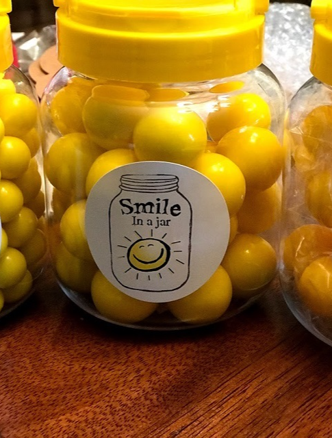 smile in a jar product shot